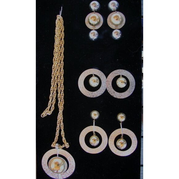 Vintage Brutalist Gold & Silver Tone Statement Necklace & Clip-On Earrings Set 1 - Picture 1 of 14